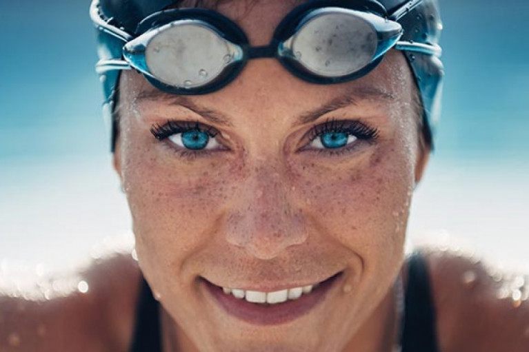 Sell Supplements to Female Athletes: How Your Fitness Supplement Company is Missing an Opportunity