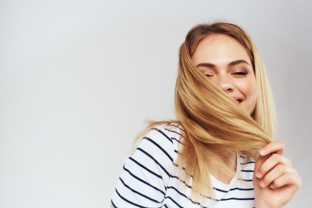 Botanical Boost: Scalp Health Solutions From Your Supplement Manufacturer