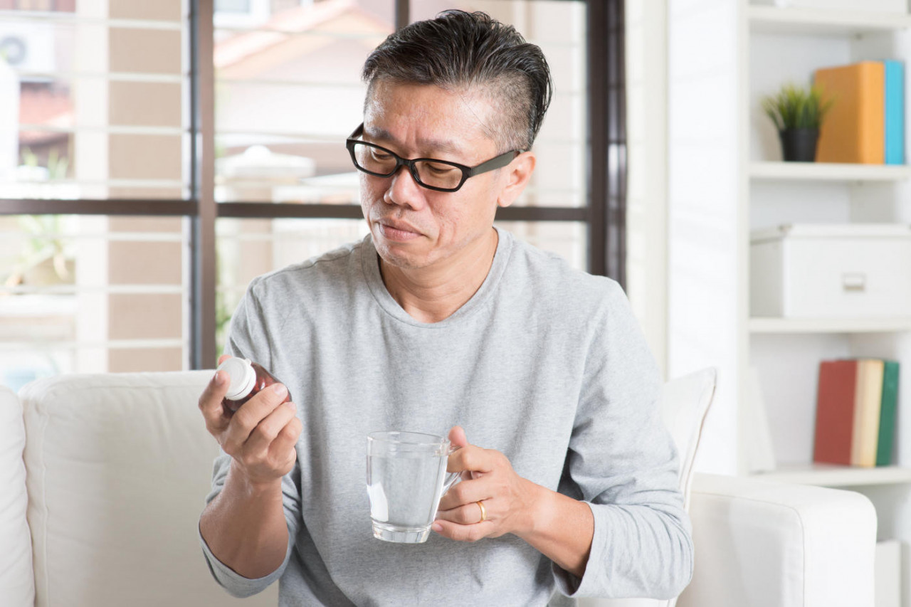 Elderberry Supplements Support Immune Health to Help Combat the Cold and Flu