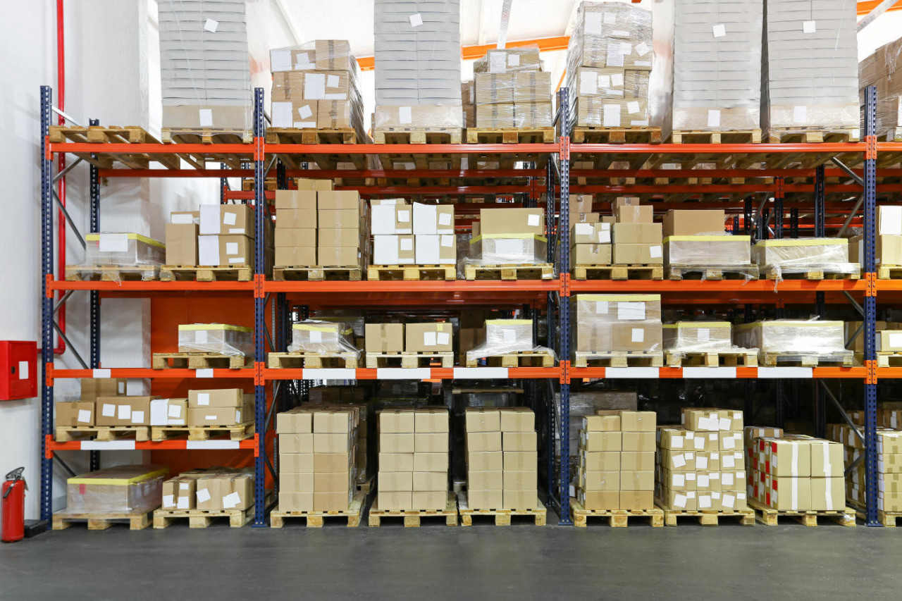 Warehousing for Vitamin Brands
