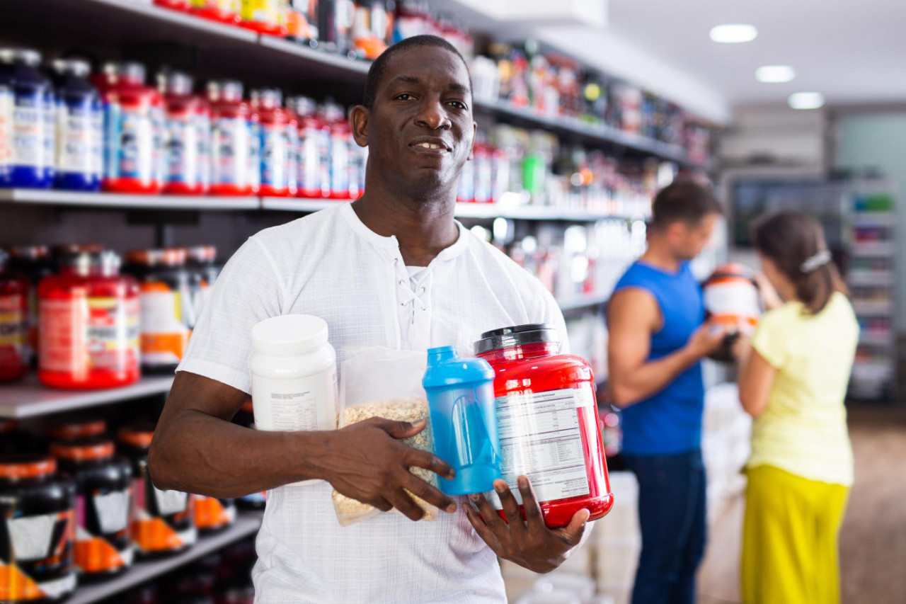Supplying Your Brand with Sports Nutrition Products for Retail Distribution
