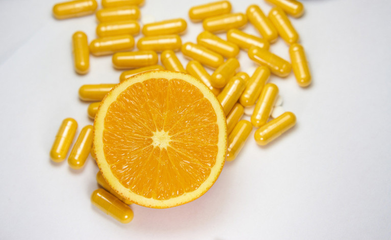Vitamin C Capsule Supplements
